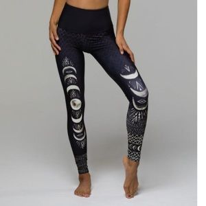 Onzie Las Lunas yoga leggings. High waist. XS